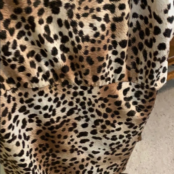 Cache Leopard dress. - Picture 4 of 8